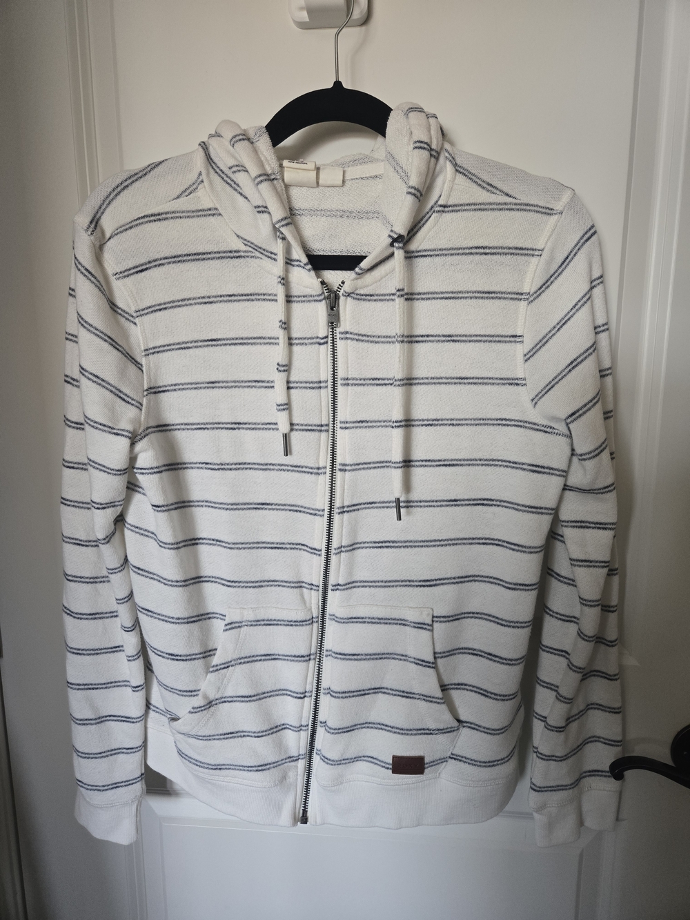 Roxy White & Gray Striped Zip-Up Hoodie Size M